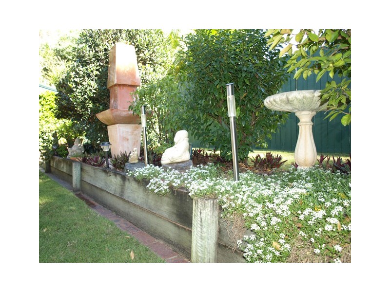 42 Banksia Circuit, Forest Lake QLD 4078