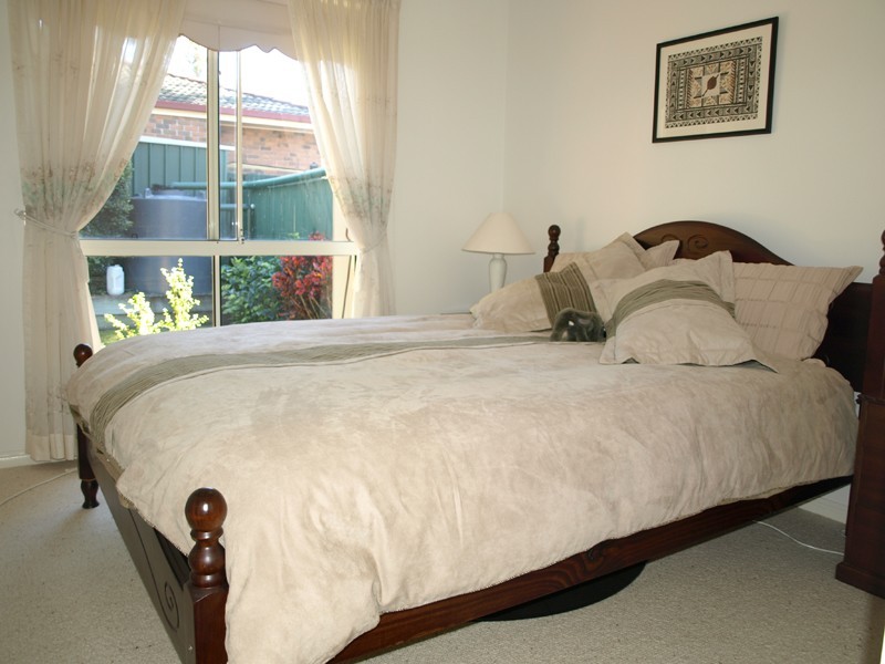 42 Banksia Circuit, Forest Lake QLD 4078