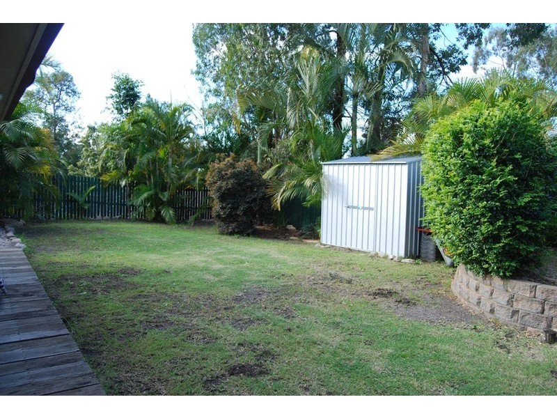 13 Acorn Circuit, Forest Lake QLD 4078