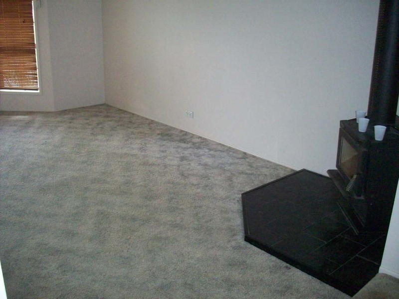 1 Angelica Place, Forest Lake QLD 4078