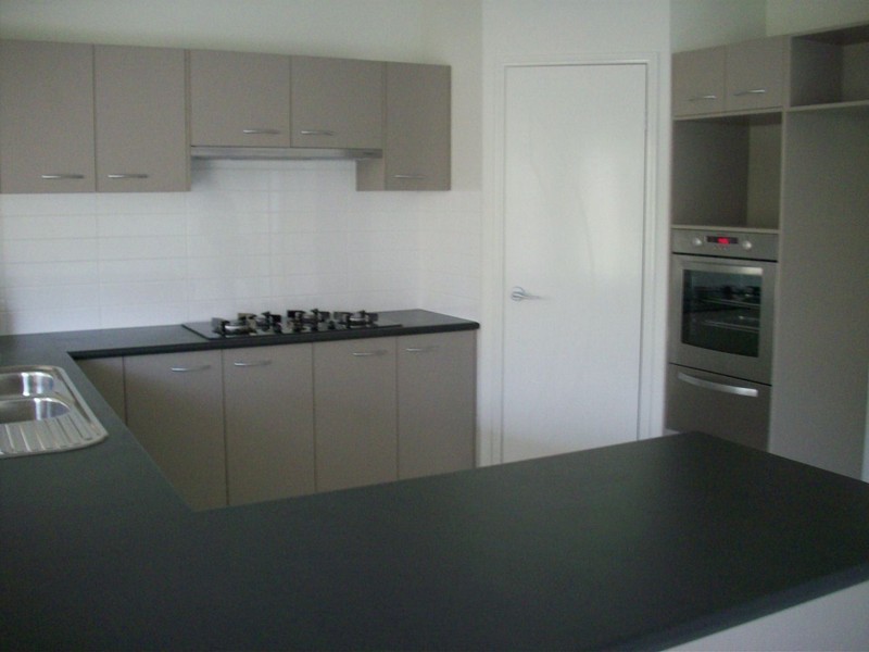 5 Seychelles Lane, Forest Lake QLD 4078