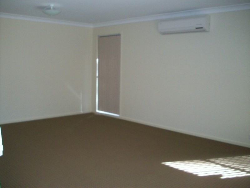 37 Juniper Street, Heathwood QLD 4110