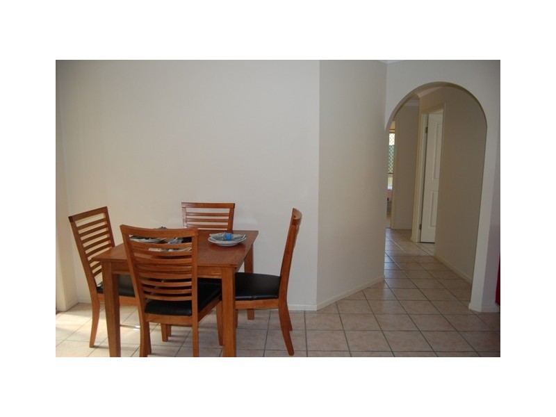 43 Serrata Circuit, Forest Lake QLD 4078