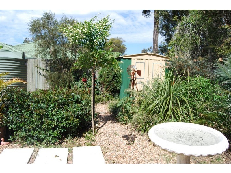 10 Cambridge Crescent, Forest Lake QLD 4078