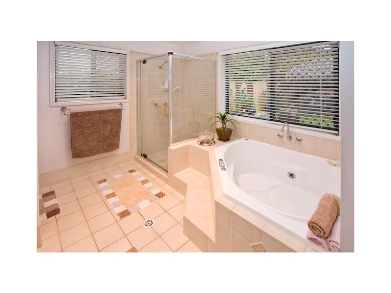 20 Catalina Circuit, Forest Lake QLD 4078