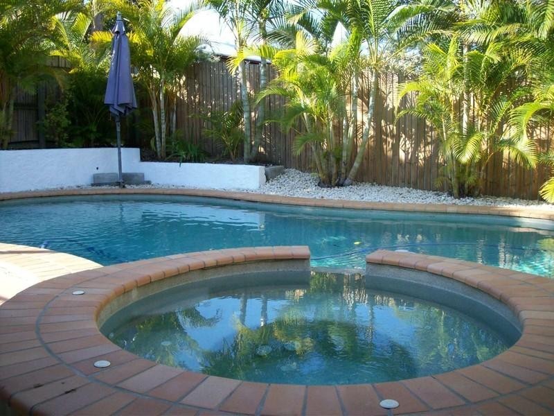 2 Blue Lake Court, Forest Lake QLD 4078