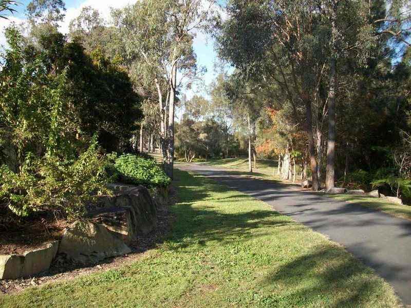 2 Blue Lake Court, Forest Lake QLD 4078