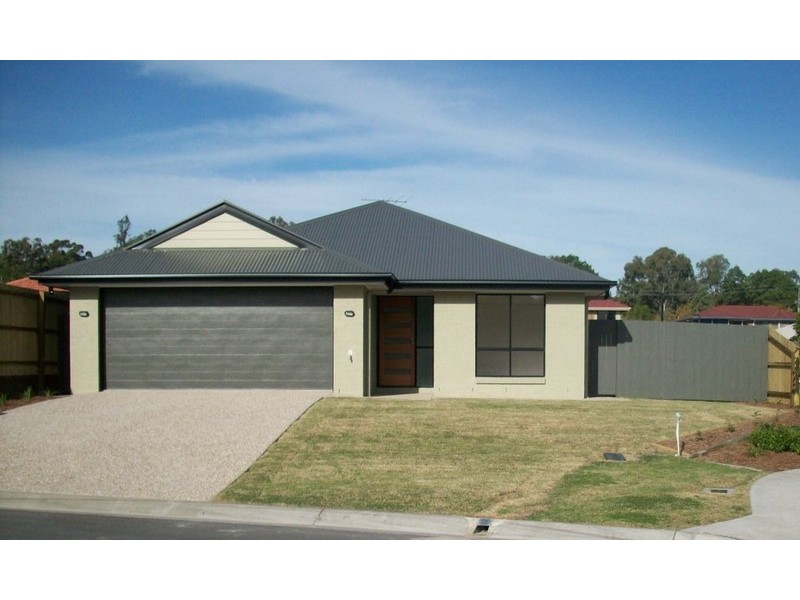 15 Degas Street, Forest Lake QLD 4078