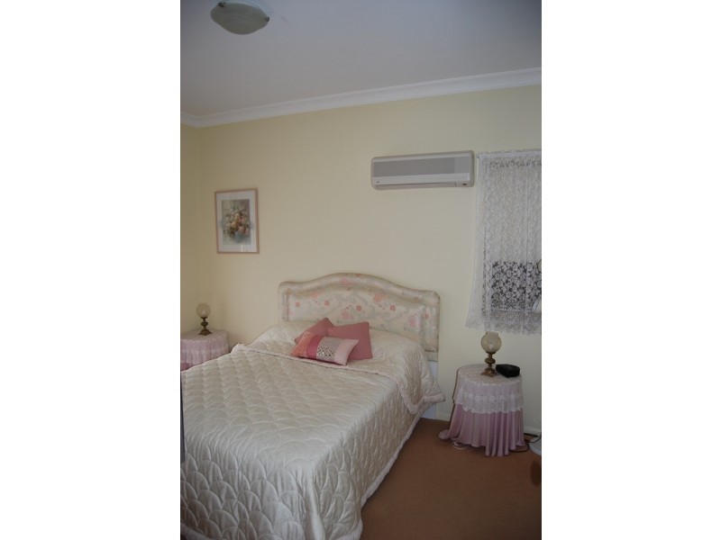 13 Hawthorne Street, Forest Lake QLD 4078