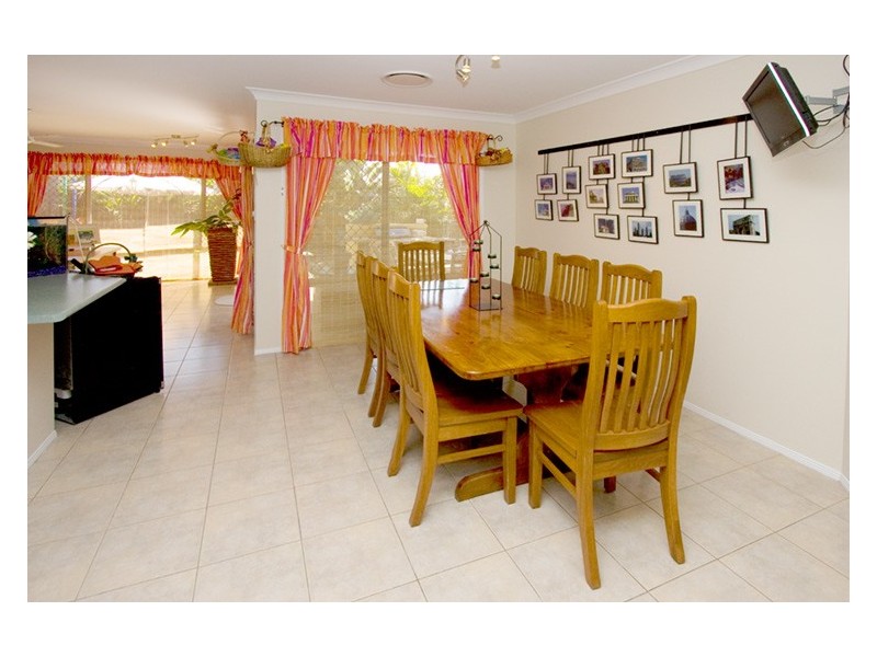 9 Argyle Place, Forest Lake QLD 4078