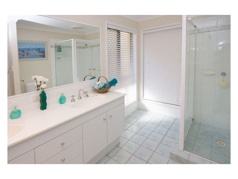 9 Argyle Place, Forest Lake QLD 4078