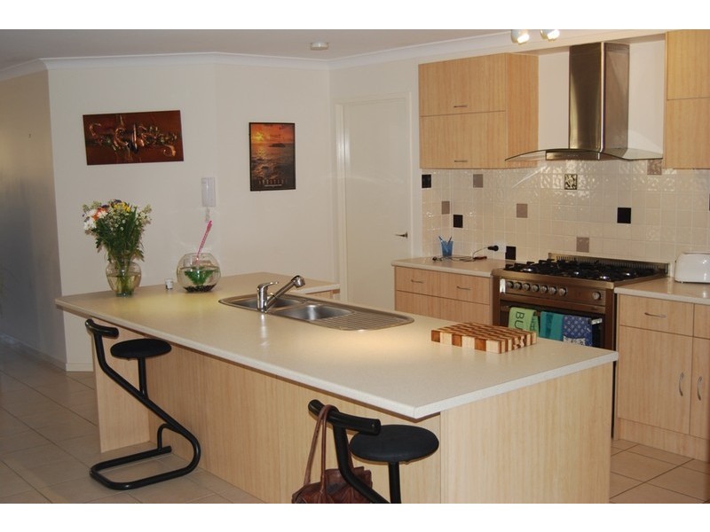 6 Abbotsford Place, Forest Lake QLD 4078