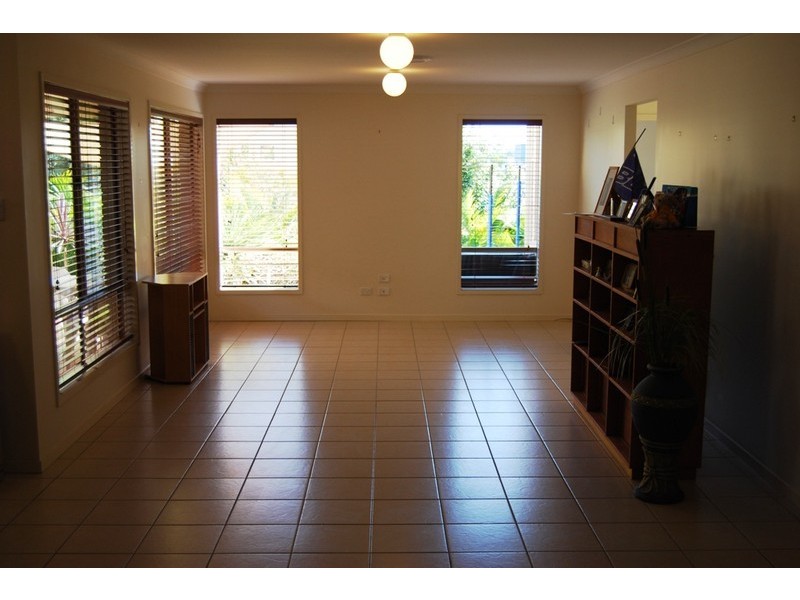 6 Abbotsford Place, Forest Lake QLD 4078