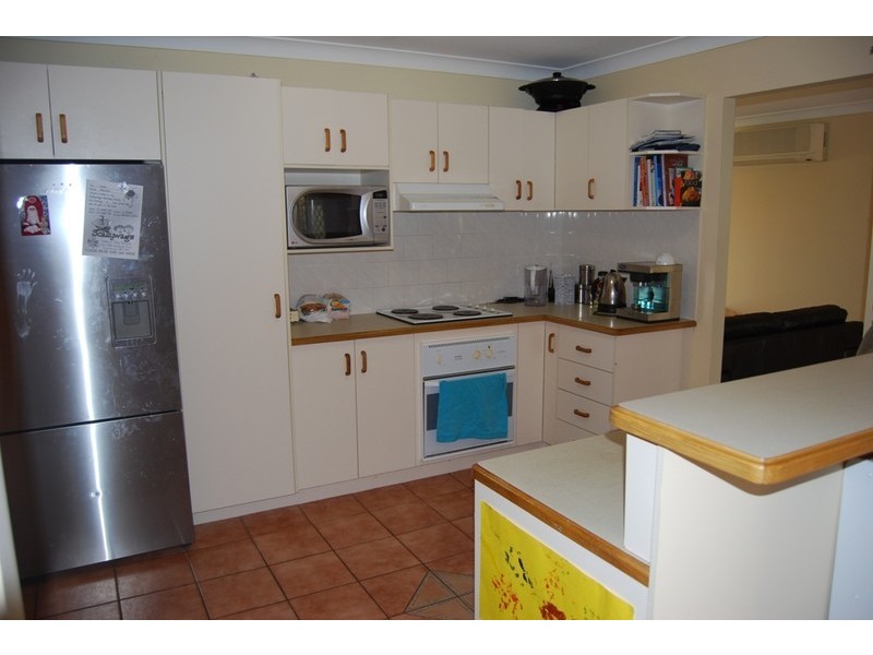52 Lakeside Crescent, Forest Lake QLD 4078
