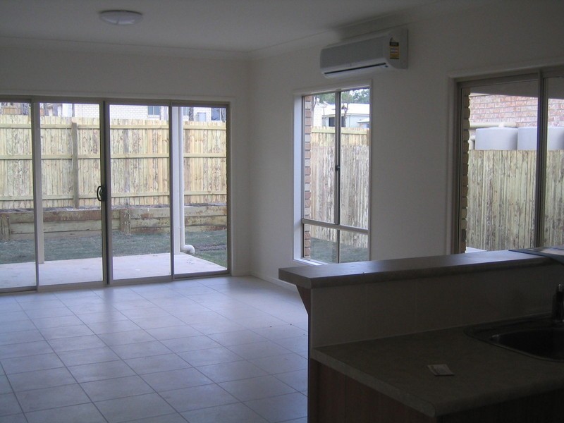 11 Nullarbor Crescent, Forest Lake QLD 4078