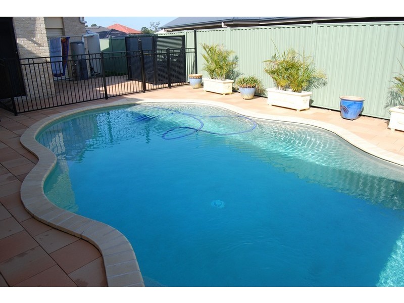 77 Claremont Parade, Forest Lake QLD 4078