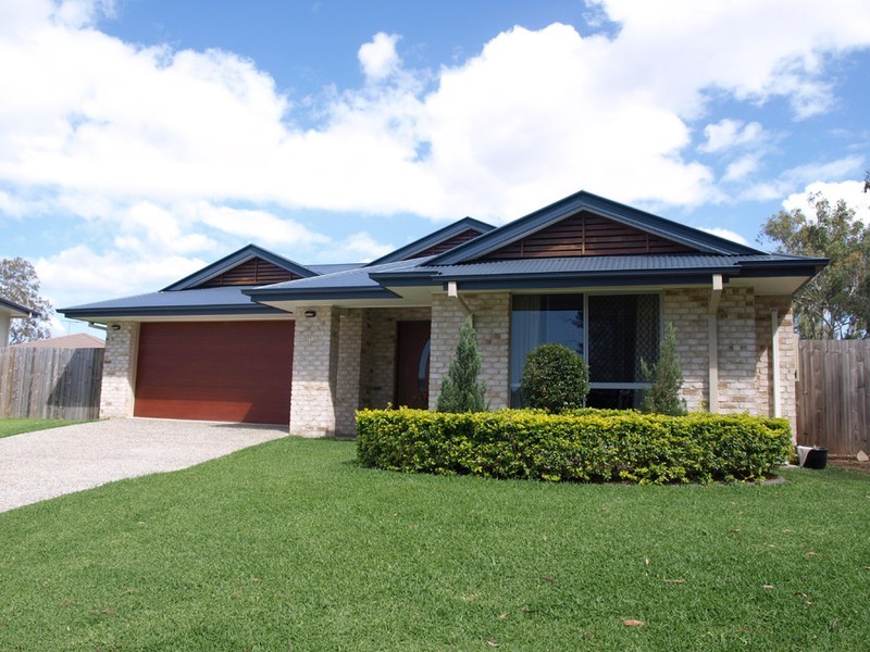 16 Birch Close, Heathwood QLD 4110