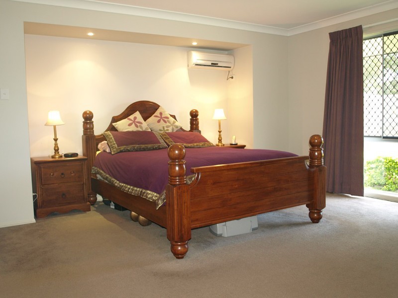 16 Birch Close, Heathwood QLD 4110