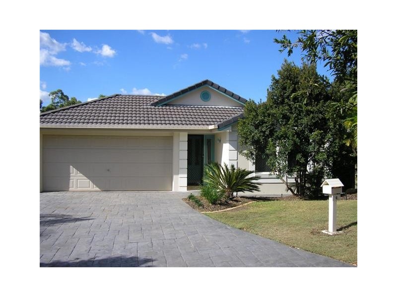 4 Grevillea Place, Forest Lake QLD 4078