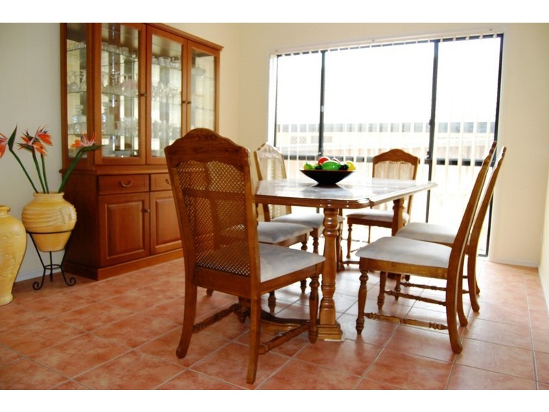 7 Toorak Place, Forest Lake QLD 4078