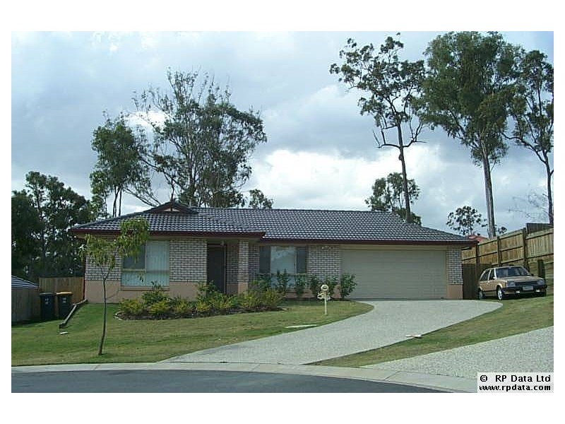 13 Diamondy Clost, Forest Lake QLD 4078