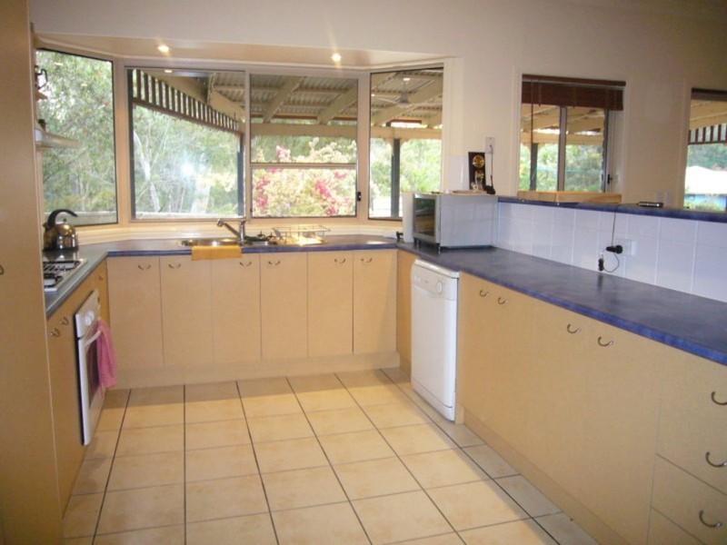 14 Crediton Place, Forest Lake QLD 4078