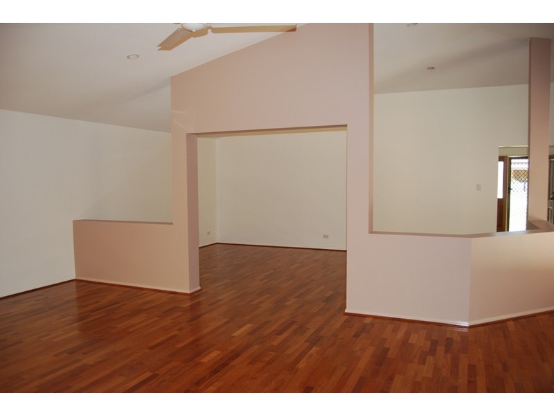 5 Eider Close, Forest Lake QLD 4078