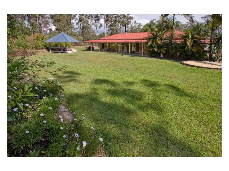 39 Jindabyne Court, Greenbank QLD 4124