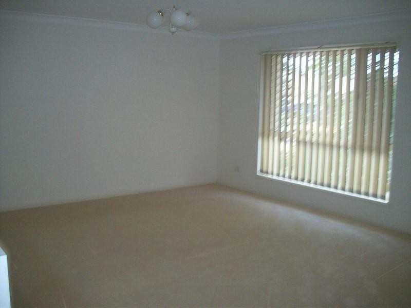 5 Sugarloaf Street, Forest Lake QLD 4078