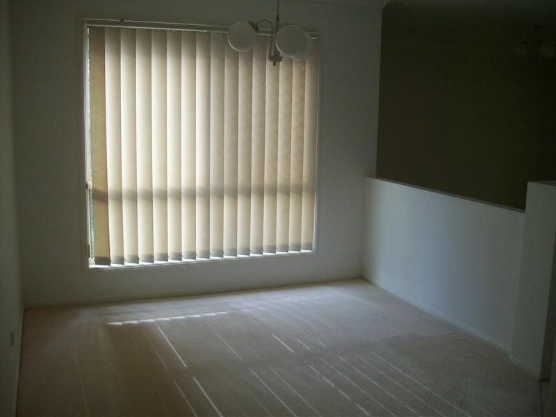 5 Sugarloaf Street, Forest Lake QLD 4078