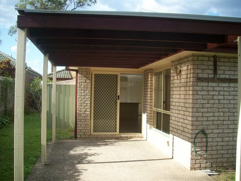 5 Sugarloaf Street, Forest Lake QLD 4078