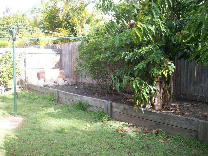 5 Sugarloaf Street, Forest Lake QLD 4078