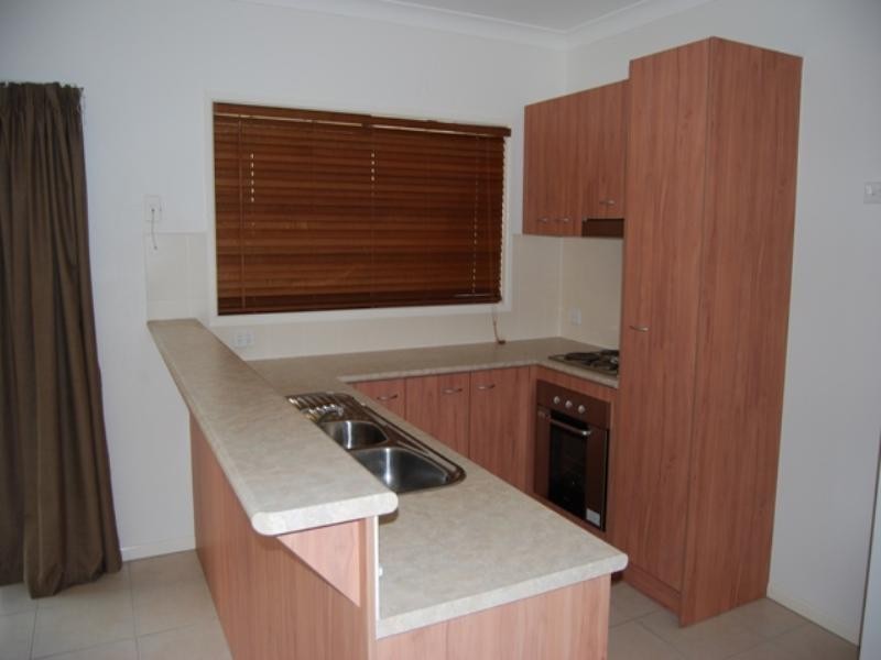 11 Nullarbor Circuit, Forest Lake QLD 4078