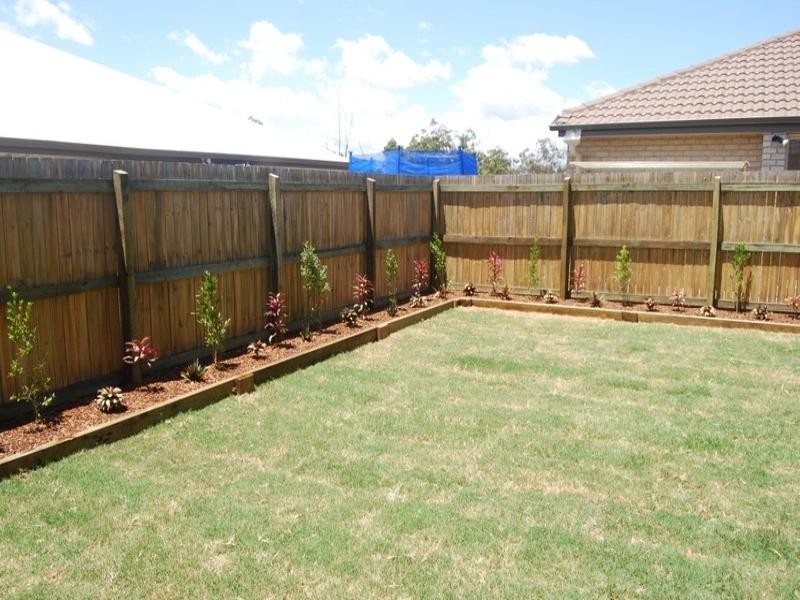 20 Cottonwood Crescent, Springfield Lakes QLD 4300