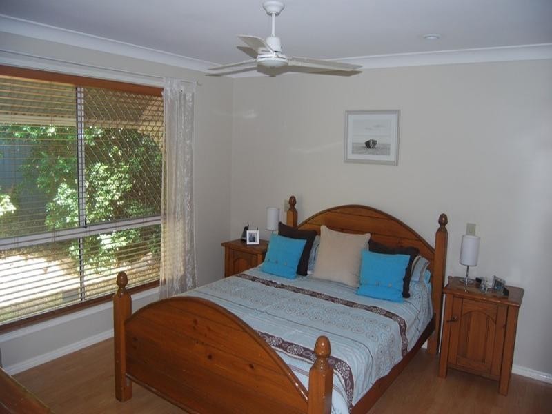 4 Ballandean Circuit, Forest Lake QLD 4078