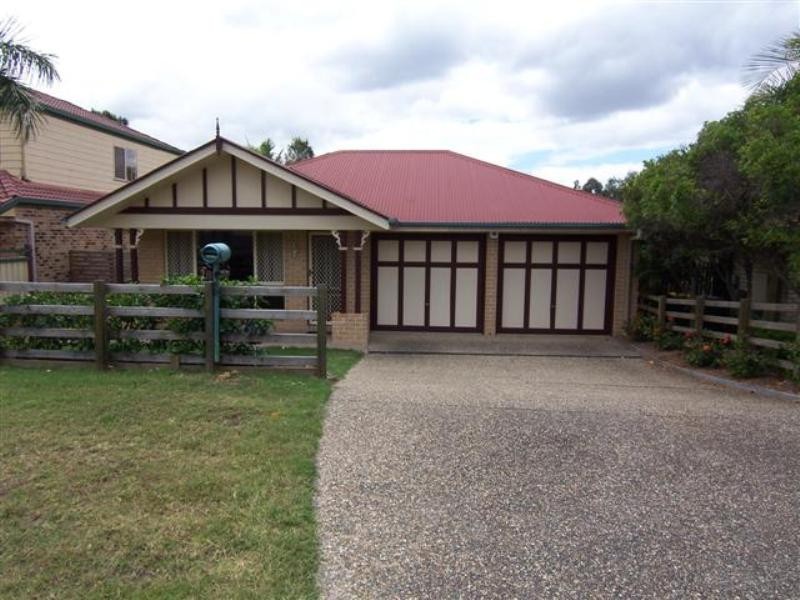 18 Rimu Crescent, Forest Lake QLD 4078
