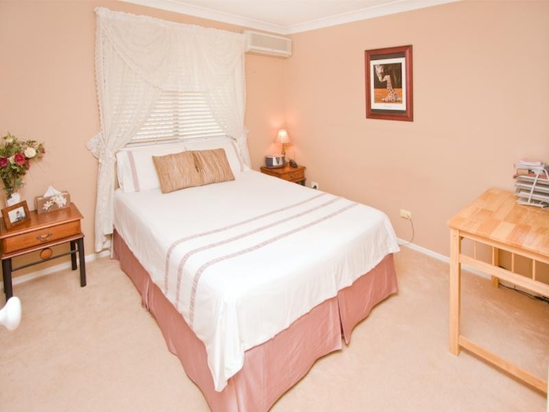 1 Norfolk Street, Forest Lake QLD 4078