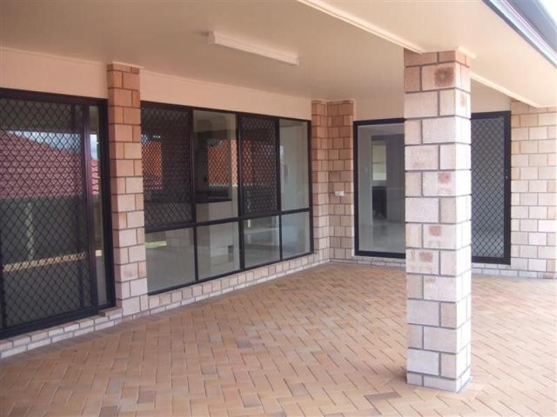 3 Chevron Close, Forest Lake QLD 4078