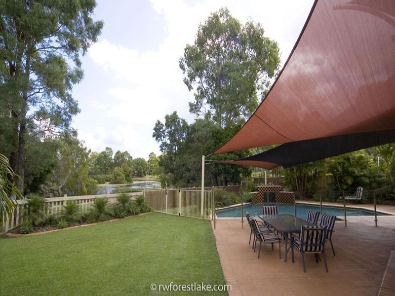 82 Wivenhoe Circuit, Forest Lake QLD 4078
