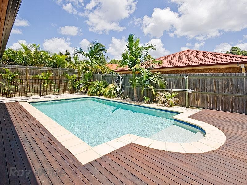 3 Belmore Crescent, Forest Lake QLD 4078