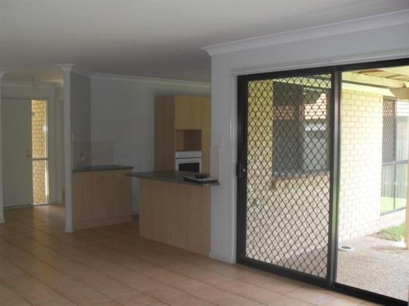 14 Sherwood Place, Forest Lake QLD 4078