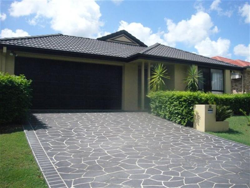 12 Desoto Place, Forest Lake QLD 4078