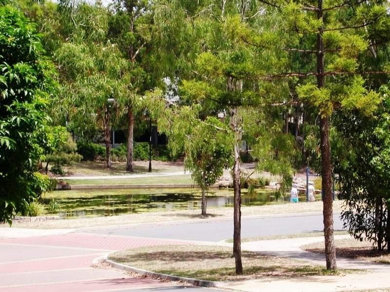 5 Montserrat Place, Forest Lake QLD 4078