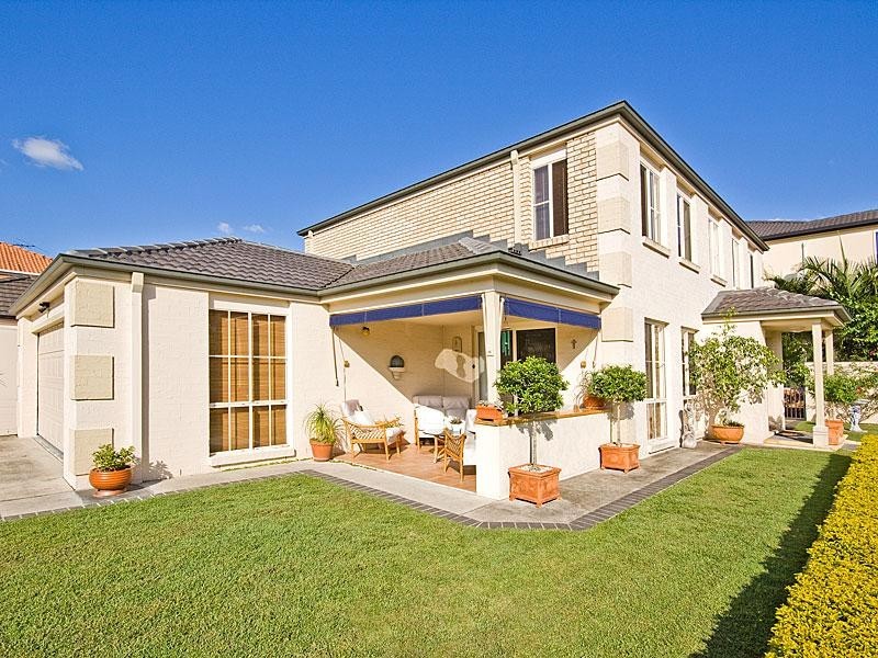 6 Jetty Walk, Forest Lake QLD 4078