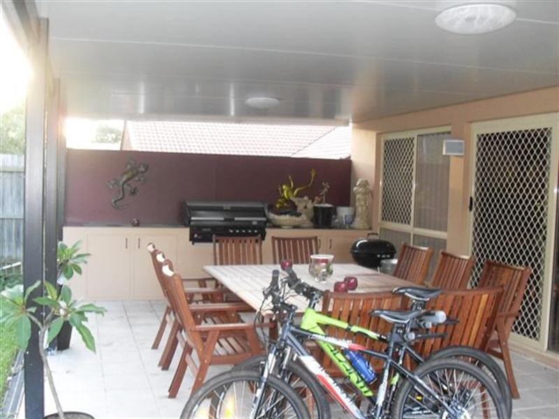 36 Columbus Place, Forest Lake QLD 4078