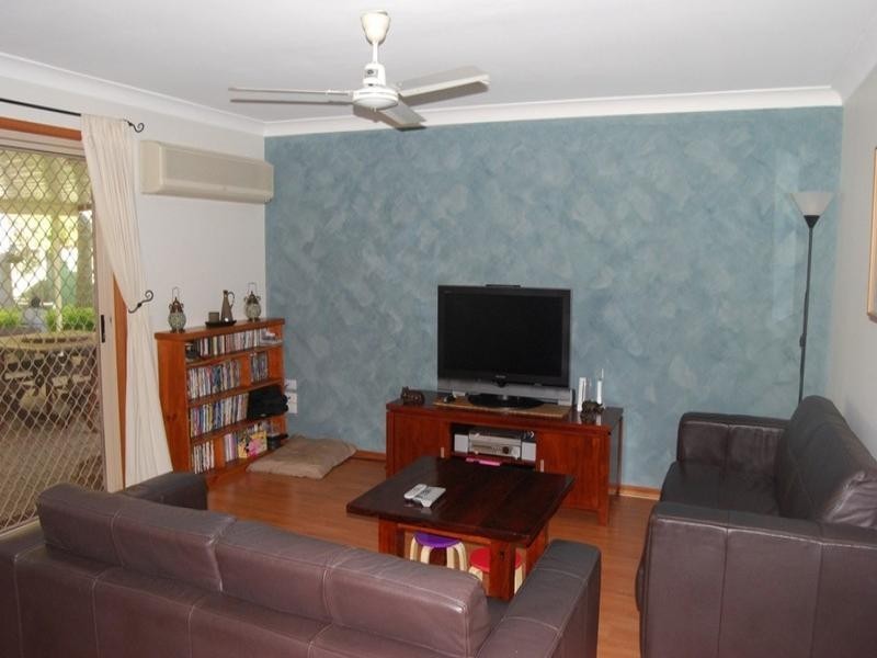 7 Mitchell Place, Forest Lake QLD 4078