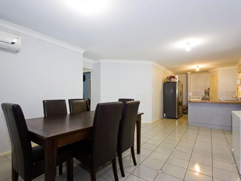 40 Serrata Circuit, Forest Lake QLD 4078