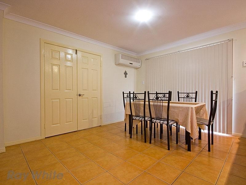 121 Jubilee Avenue, Forest Lake QLD 4078