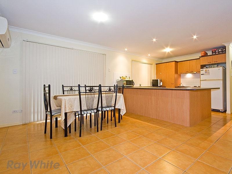 121 Jubilee Avenue, Forest Lake QLD 4078