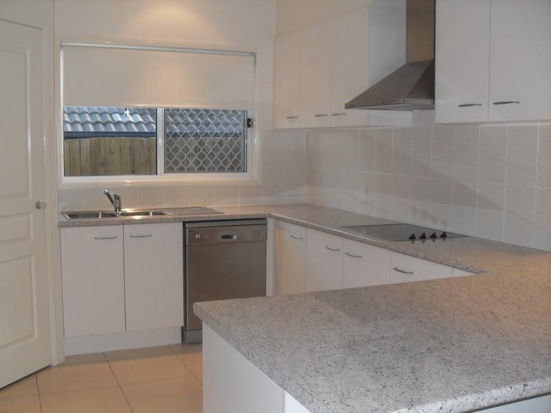 5 Solea Close, Forest Lake QLD 4078